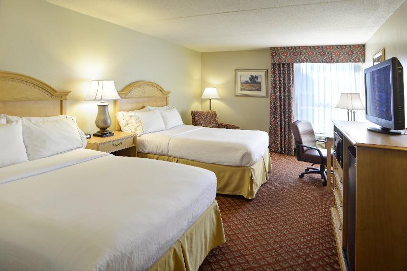 Express South By Ihg Indianapolis